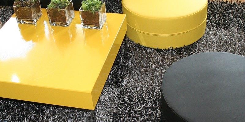 Combinando Cores Amarelo E Cinza
