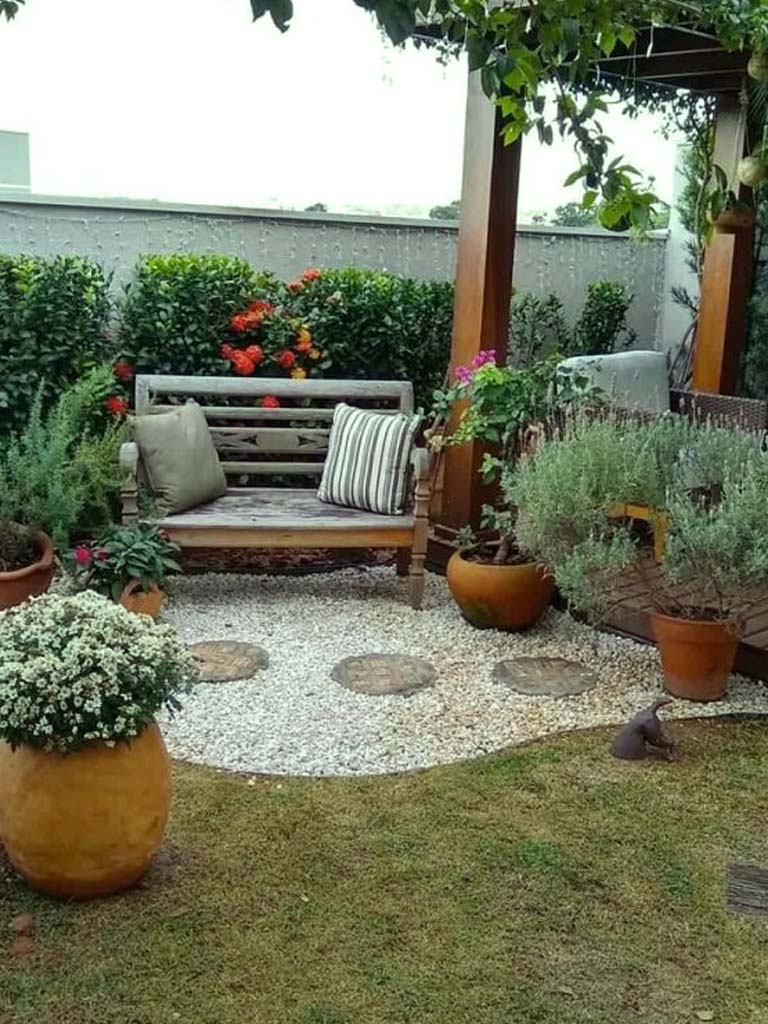 Story - banco de jardim