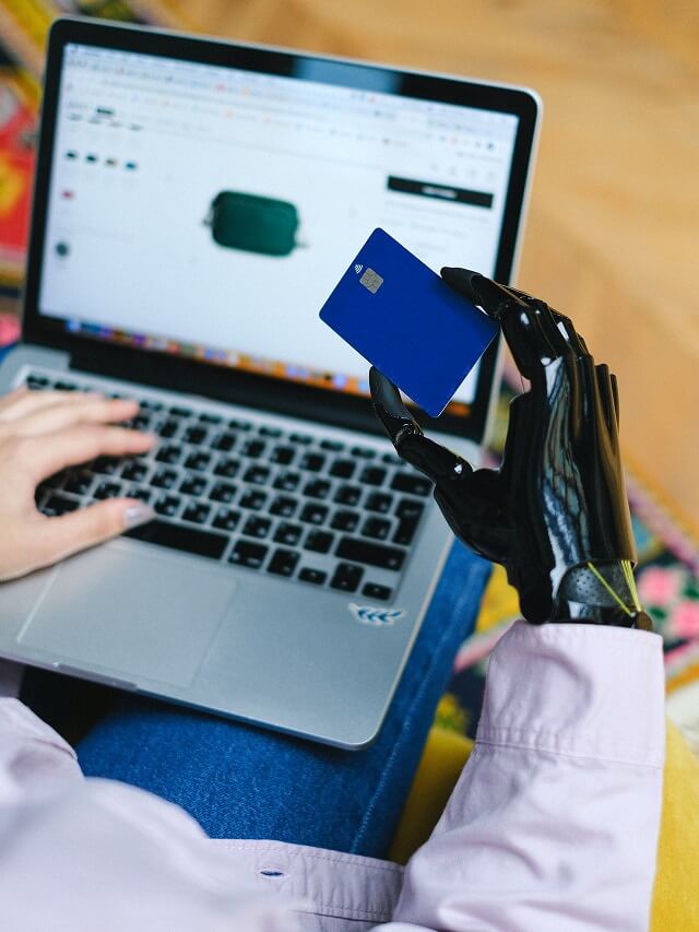 Cartões de crédito com cashback: conheça quem devolve mais