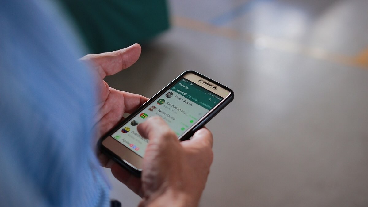 O Que Significa Aff no WhatsApp?