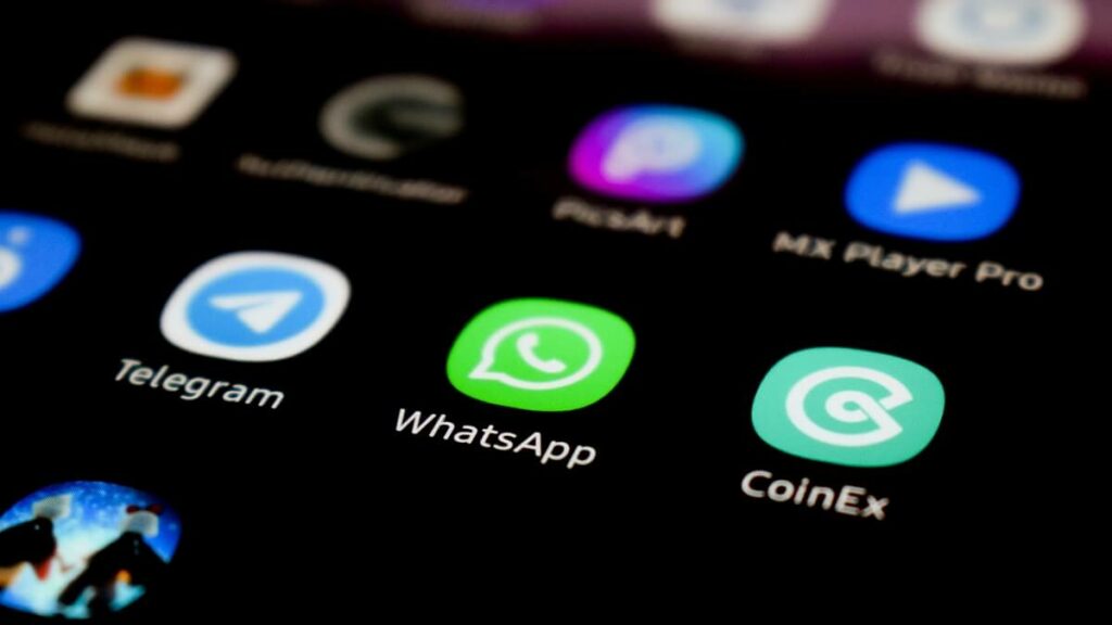 Como fazer enquete no WhatsApp? Tudo sobre o novo recurso 2 Como fazer enquete no WhatsApp