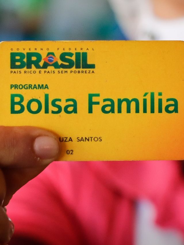 Afinal, quem terá direito ao Bolsa Família em 2023?