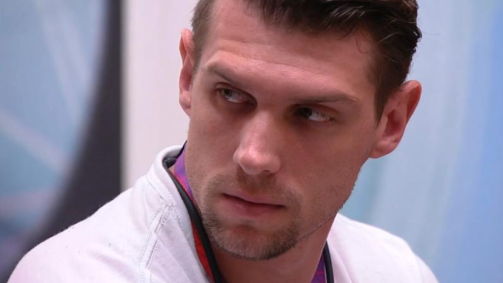 5° Eliminado é Cristian