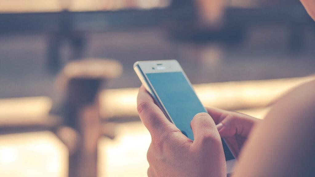 O que significa cvs no WhatsApp: Confira qual o verdadeiro significa dessa sigla! 2 Mandando mensagem pelo WhatsApp