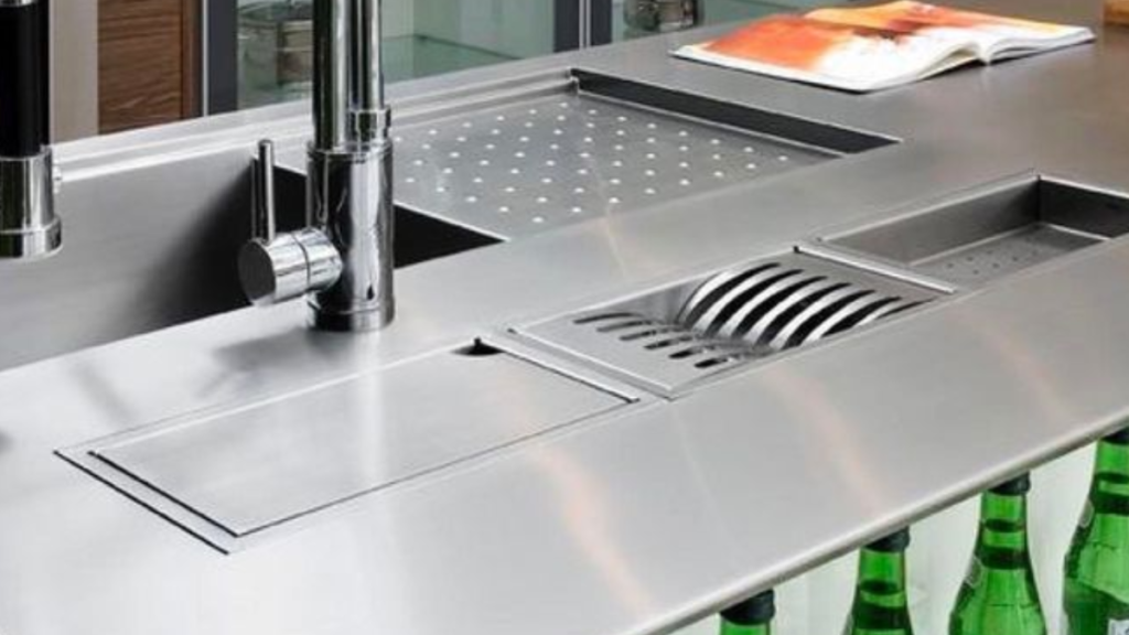 Como limpar inox, confira todas as dicas para preservar objetos e móveis! 2 Inox