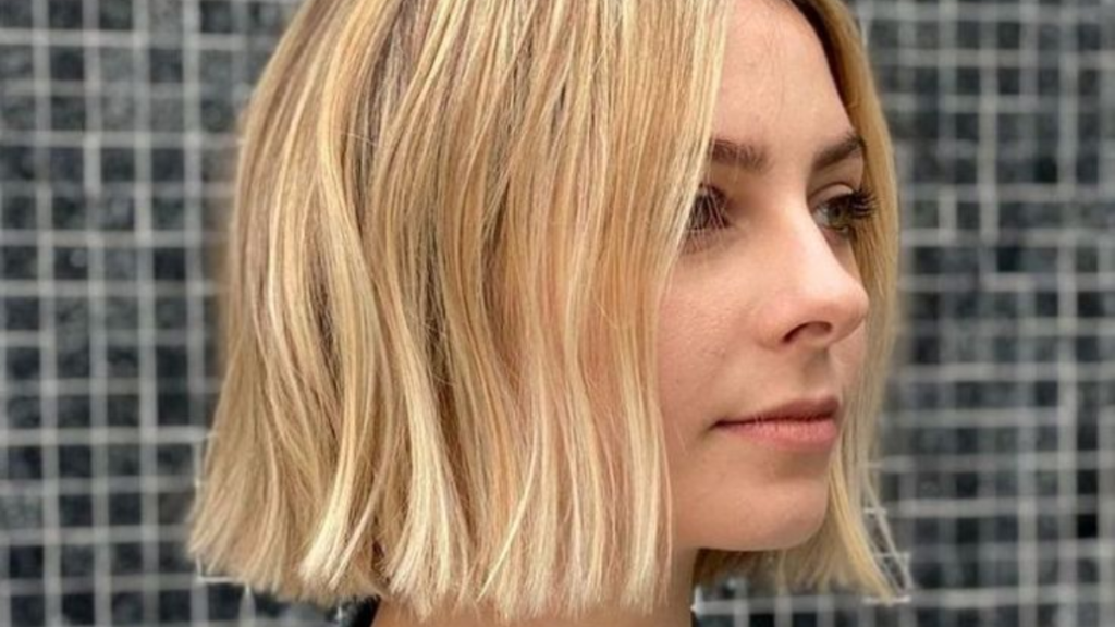 Cortes de cabelo curto: Tendências e fotos de 9 modelos para inspirar! 6 Blunt Cut