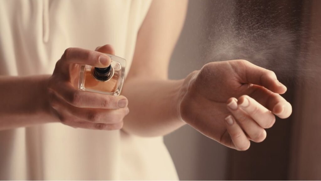 Sonhar com Perfume: Descubra os Significados! 1 Sonhar com perfume