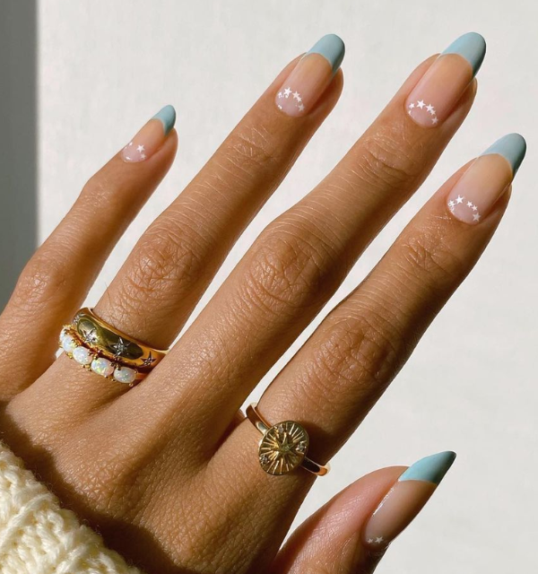 Decoração de unha amendoada