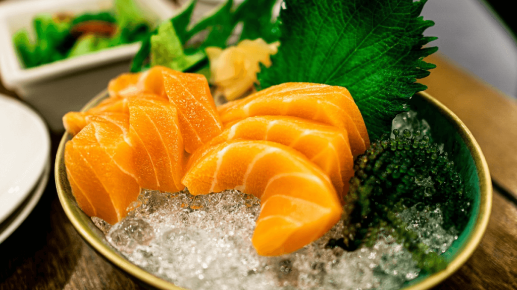 Nomes de sushi, conheça opções deliciosas da culinária japonesa! 4 Sashimi