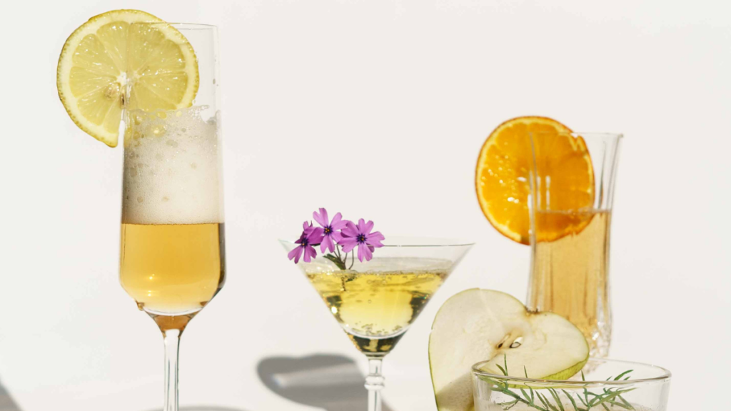 Nomes para drinks, mais de 500 ideias criativas para seu bar! 4 Drinks laranjas
