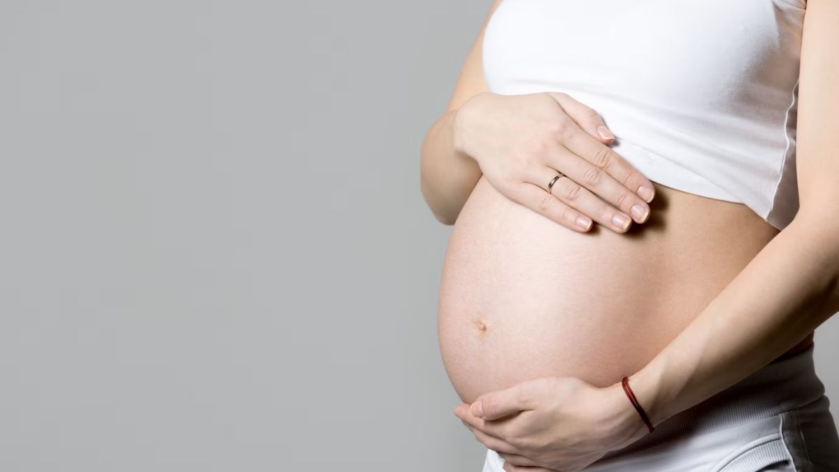 Sonhar com barriga de grávida