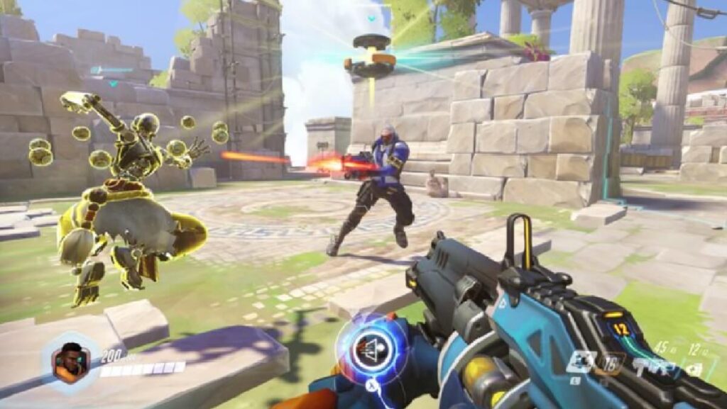 Imagem do jogo mostrando dois soldados com armas atirando em uma criatura mágica.