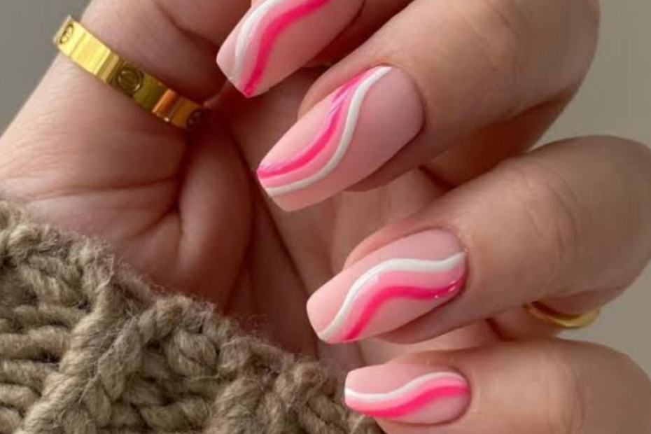 Unhas rosa com ondas