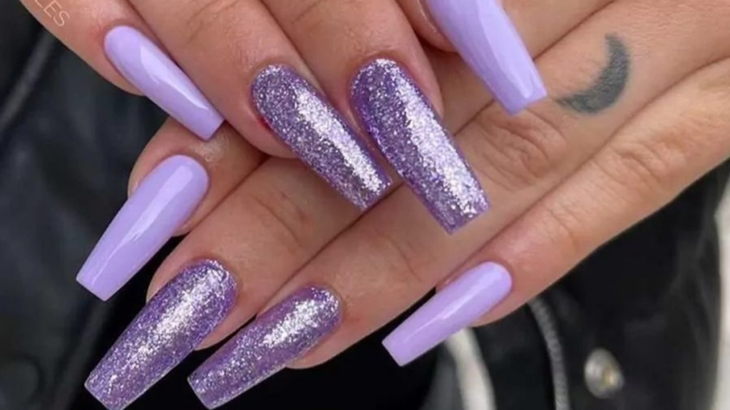 Unhas Lilás: Por que escolher, como fazer e as melhores combinações para arrasar! 1 Unhas Lilás